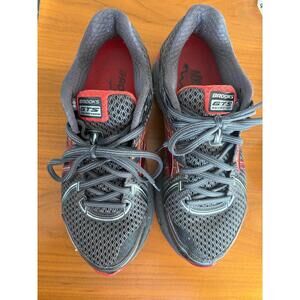 Brooks GTS 17 8.5 Wide